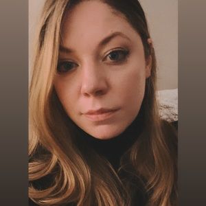 Meet your Posher, Gina